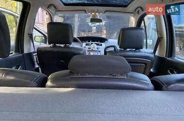 Минивэн Renault Scenic 2009 в 
