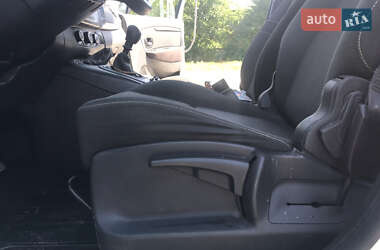 Минивэн Renault Scenic 2011 в 