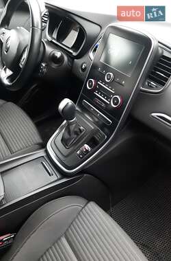 Минивэн Renault Scenic 2017 в 