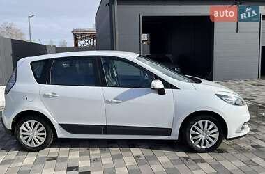 Мінівен Renault Scenic 2012 в 
