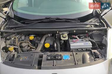 Минивэн Renault Scenic 2010 в 