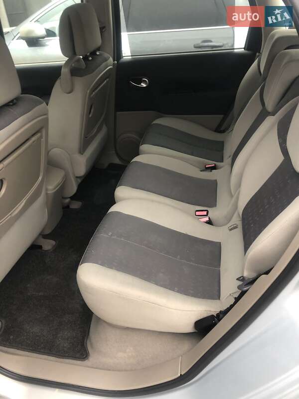 Минивэн Renault Scenic 2003 в Одессе