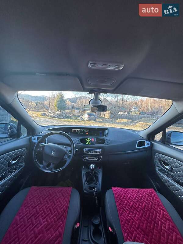 Минивэн Renault Scenic 2009 в Вижнице
