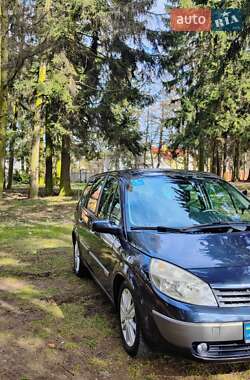 Минивэн Renault Scenic 2006 в 