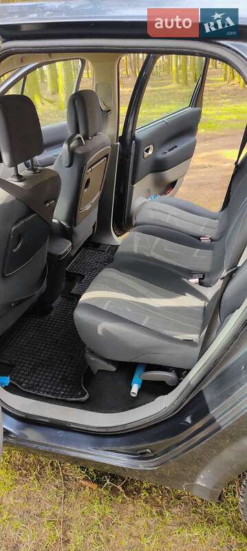 Мінівен Renault Scenic 2006 в Львові