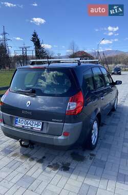 Минивэн Renault Scenic 2006 в Ужгороде