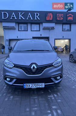 Минивэн Renault Scenic 2018 в 
