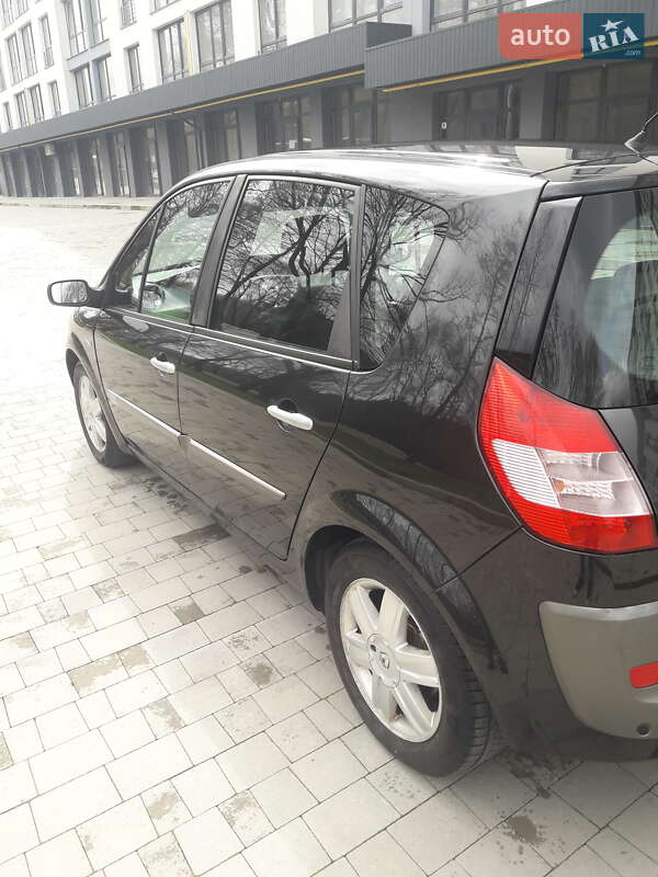 Мінівен Renault Scenic 2003 в Львові