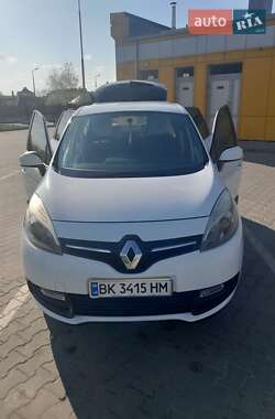 Минивэн Renault Scenic 2013 в 
