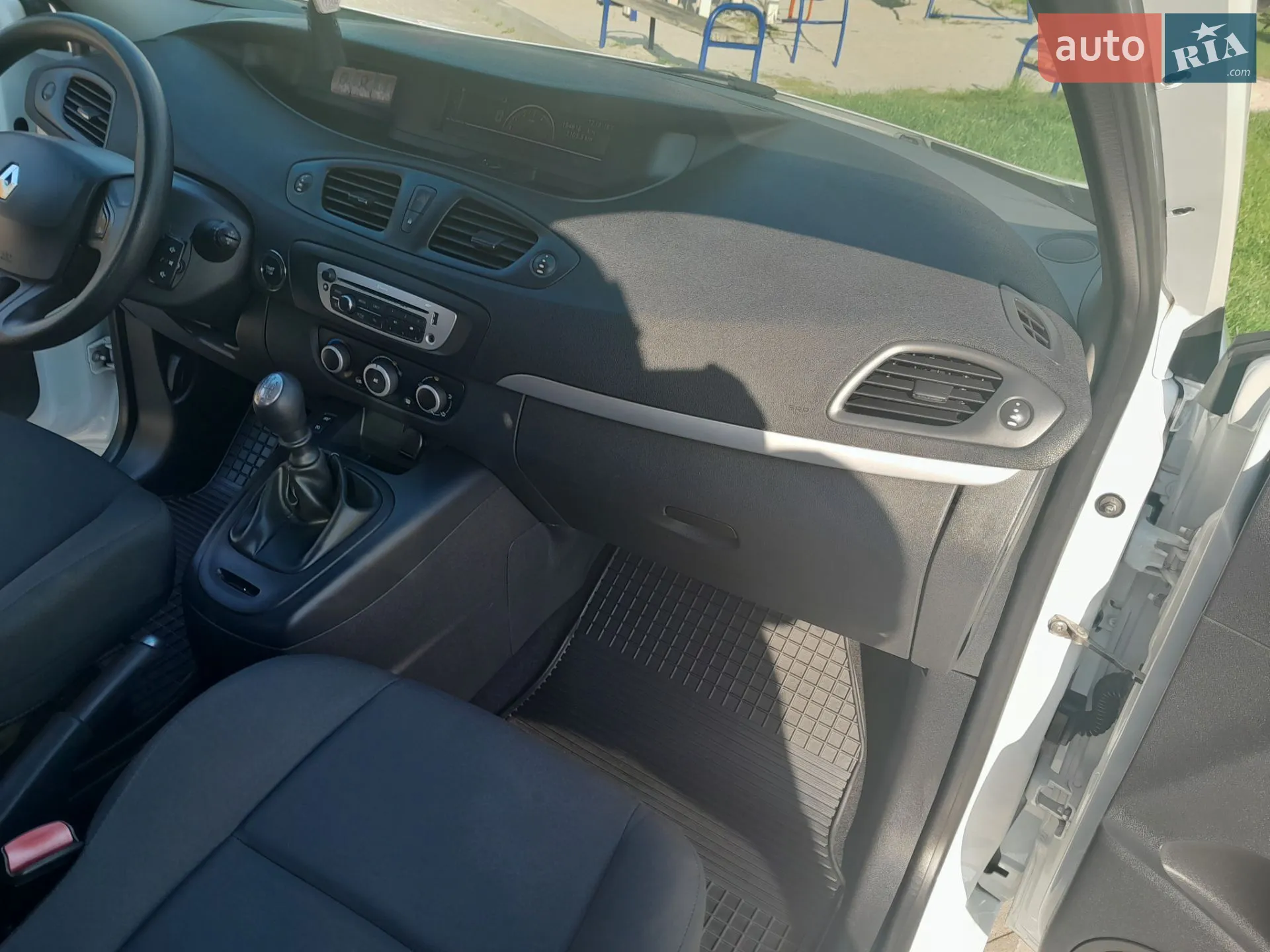 2013 Renault Scenic - мініатюра 22