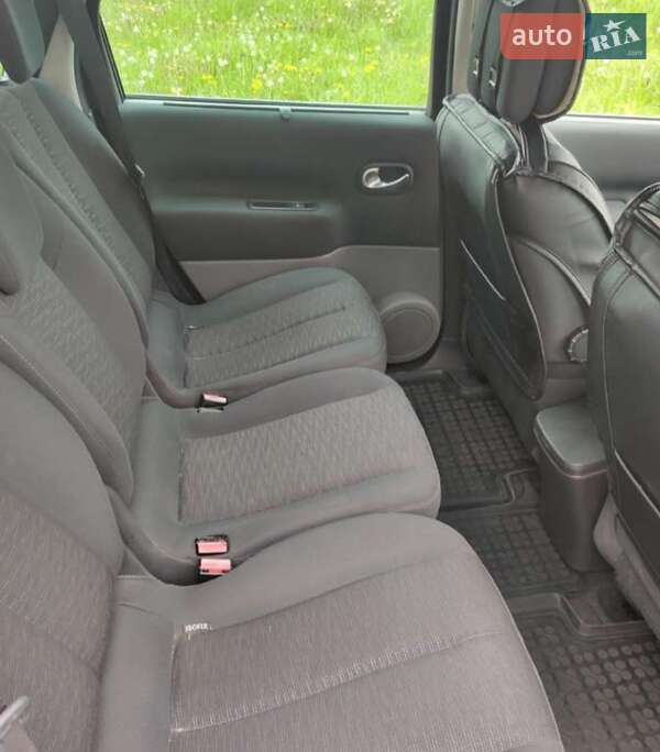 Мінівен Renault Scenic 2008 в Рівному фото 23 Мінівен Renault Scenic 2008 в Рівному