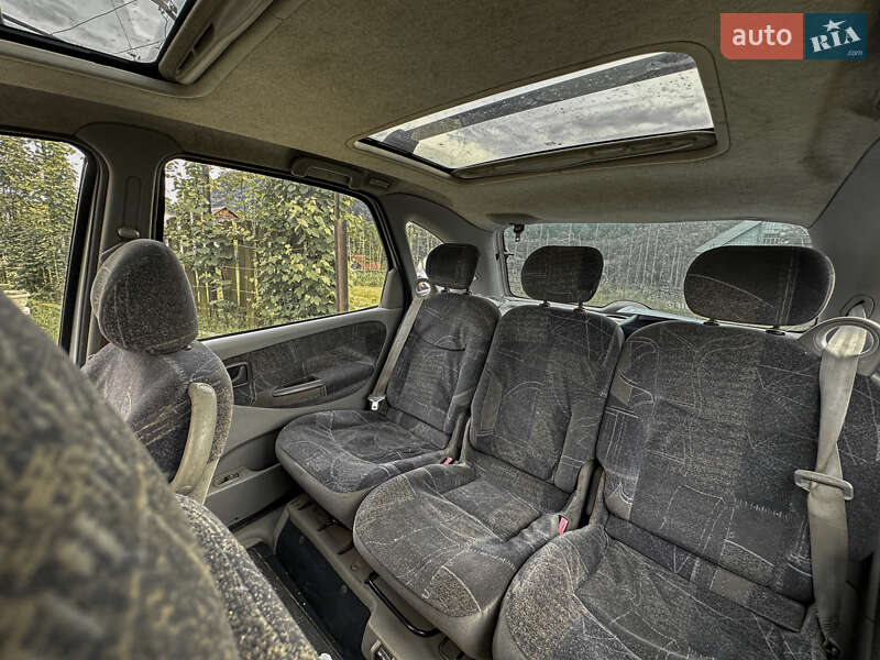 Минивэн Renault Scenic 2001 в Тячеве