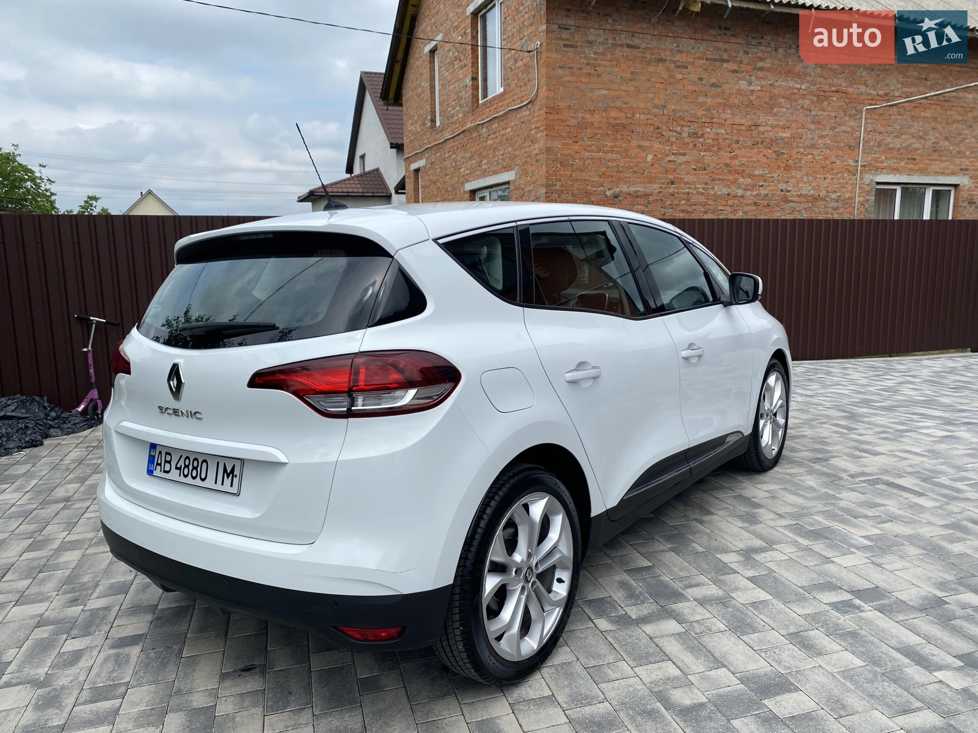 2017 Renault Scenic - мініатюра 6