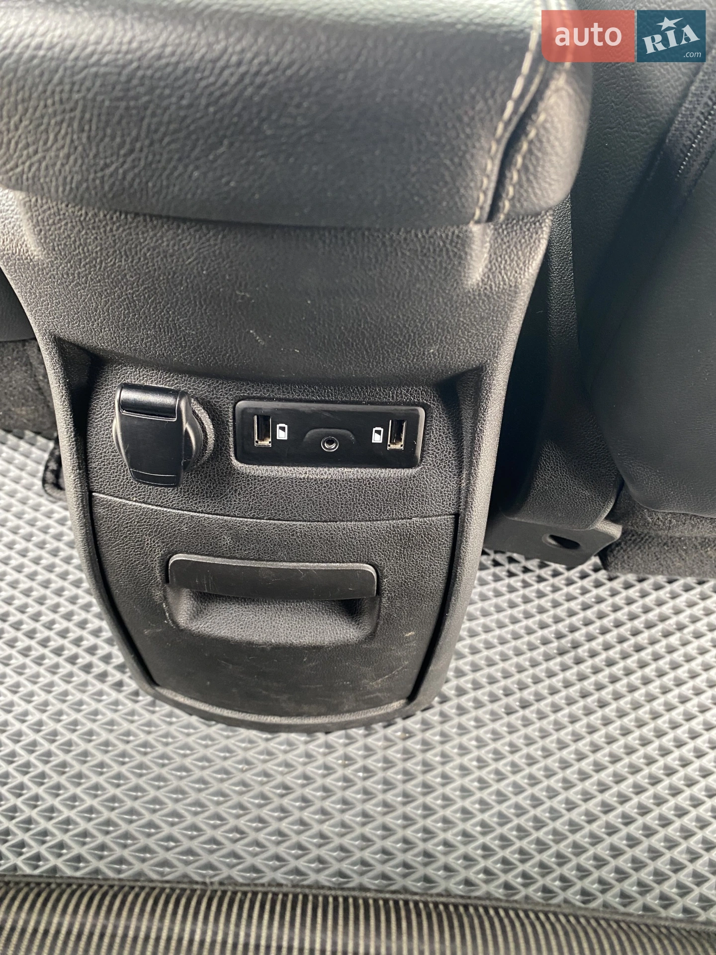2017 Renault Scenic - мініатюра 17