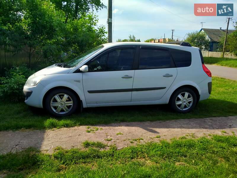 Минивэн Renault Scenic 2008 в Варве