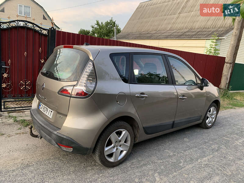 Минивэн Renault Scenic 2012 в Звенигородке