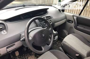 Мінівен Renault Scenic 2004 в Кам'янець-Подільському