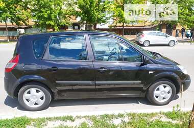 Минивэн Renault Scenic 2005 в 