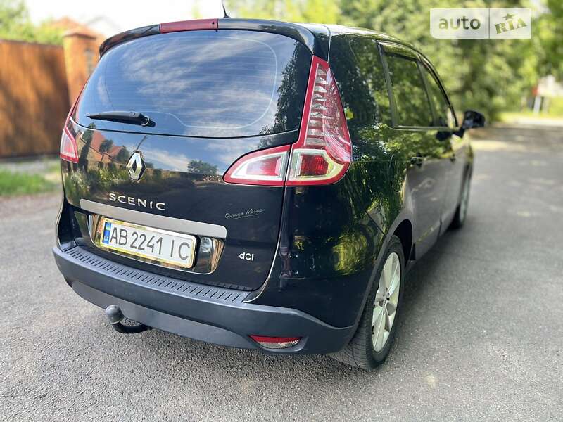 Минивэн Renault Scenic 2011 в Бершади