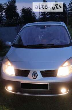 Минивэн Renault Scenic 2006 в Черновцах