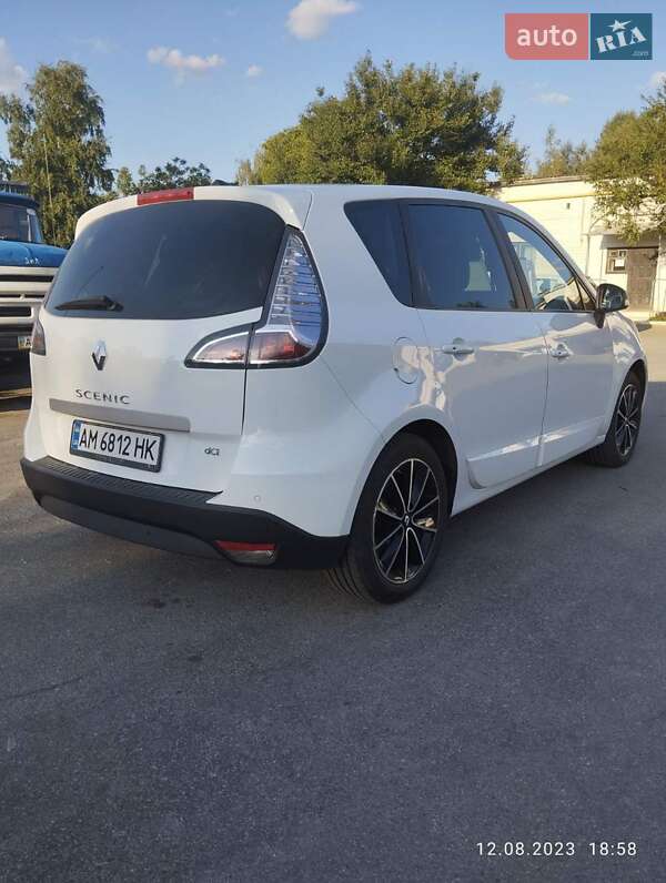 Минивэн Renault Scenic 2016 в Звягеле фото 5 Минивэн Renault Scenic 2016 в Звягеле