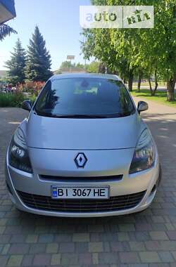 Renault Scenic 2011