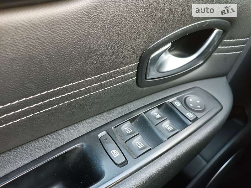 Минивэн Renault Scenic 2011 в Днепре