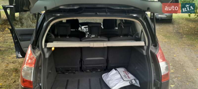 Минивэн Renault Scenic 2006 в Светловодске