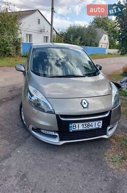 Renault Scenic 2012