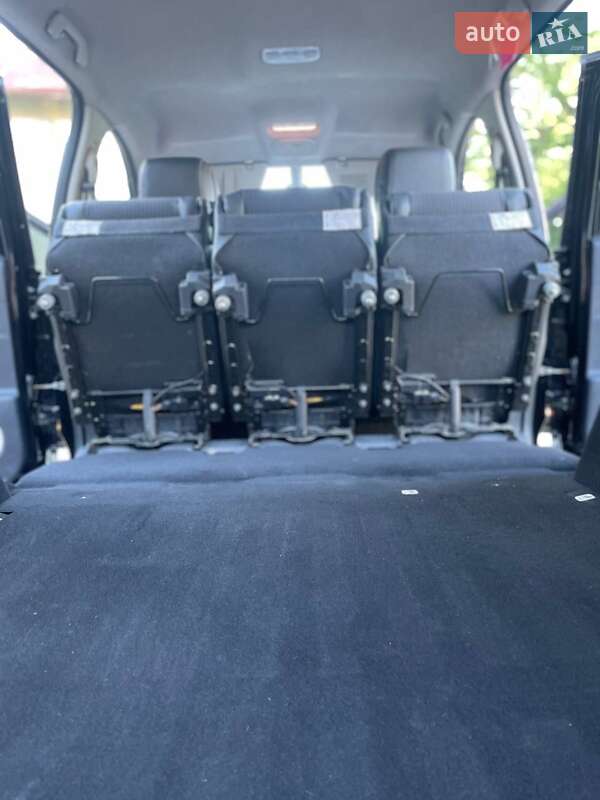 Минивэн Renault Scenic 2011 в Бориславе