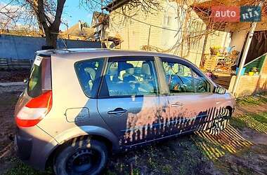 Минивэн Renault Scenic 2004 в 