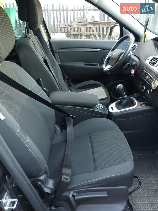 Минивэн Renault Scenic 2009 в Гайсине
