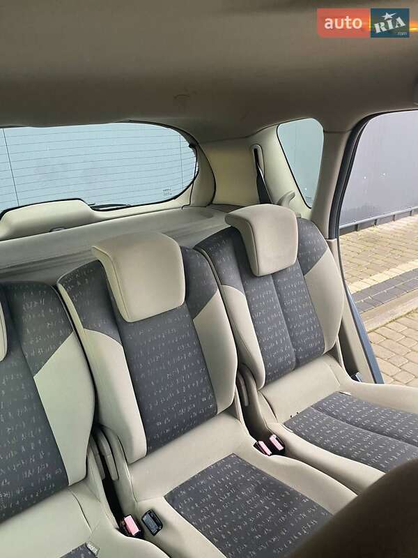 Минивэн Renault Scenic 2006 в Косове