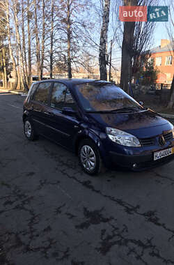 Минивэн Renault Scenic 2004 в Ровно