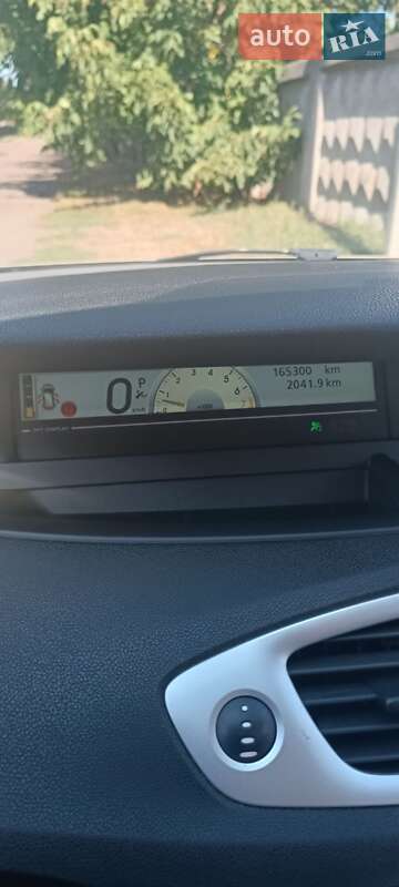 Минивэн Renault Scenic 2009 в Новомиргороде