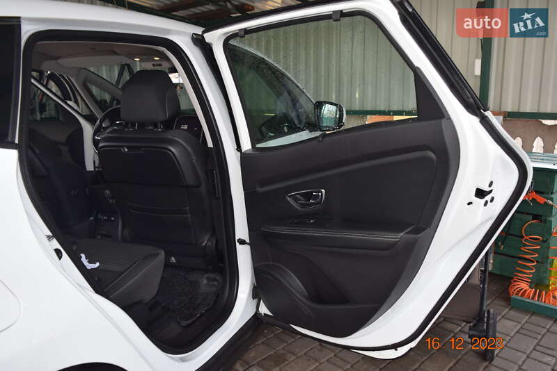 Минивэн Renault Scenic 2017 в Луцке