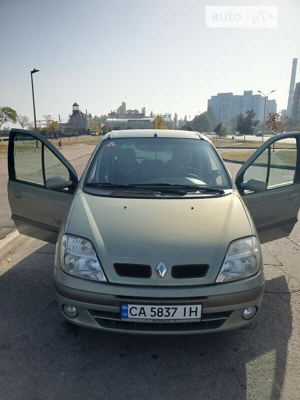 Минивэн Renault Scenic 2003 в Черкассах