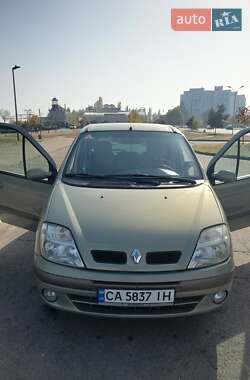 Минивэн Renault Scenic 2003 в 