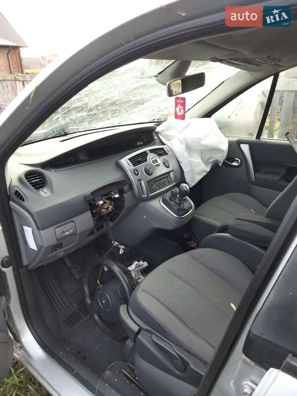 Минивэн Renault Scenic 2007 в Луцке