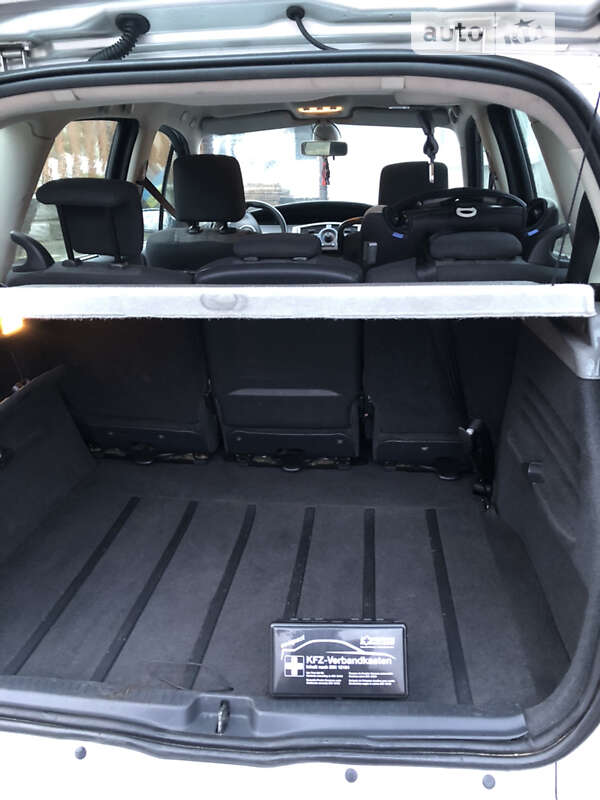 Минивэн Renault Scenic 2007 в Луцке