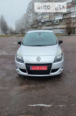 Renault Scenic 2011