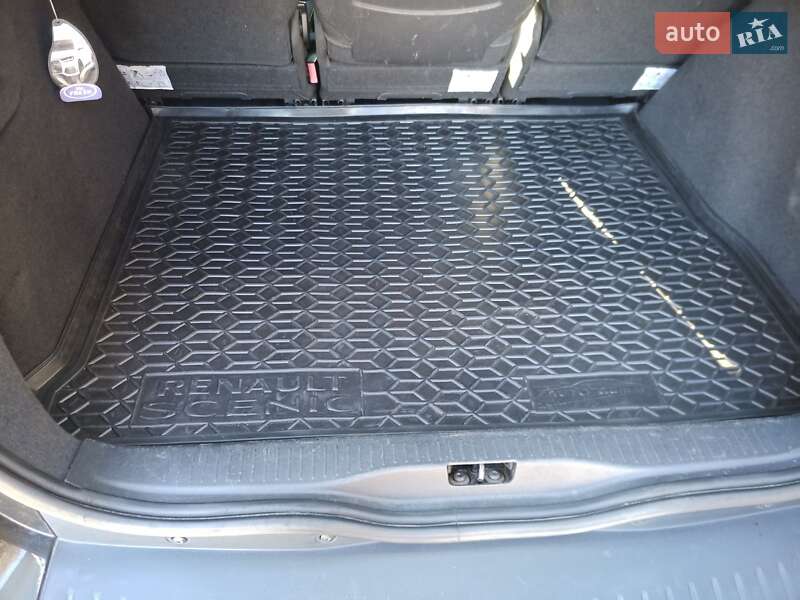 Минивэн Renault Scenic 2010 в Кременчуге