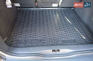 Минивэн Renault Scenic 2010 в 
