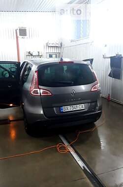 Мінівен Renault Scenic 2011 в Хмельницькому