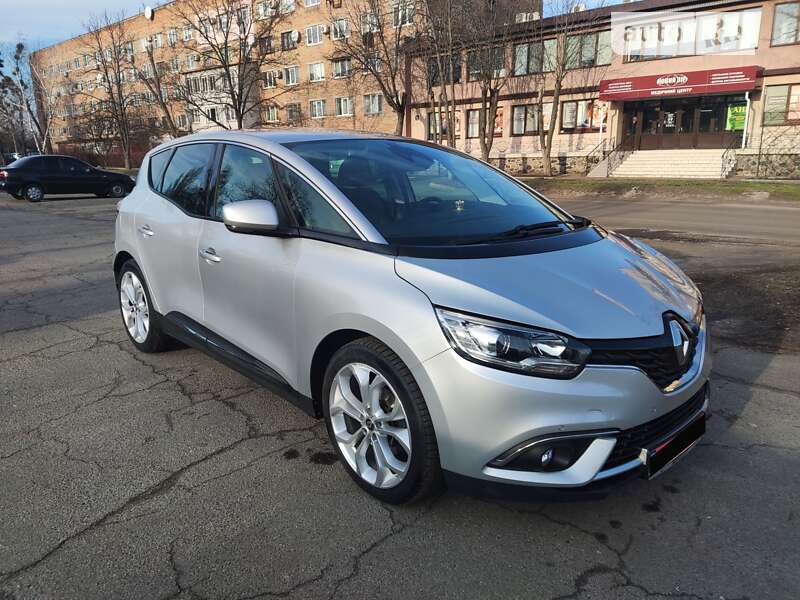 Минивэн Renault Scenic 2018 в Черкассах