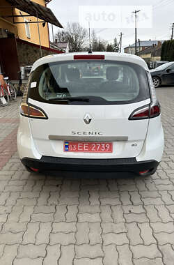 Минивэн Renault Scenic 2016 в Городке