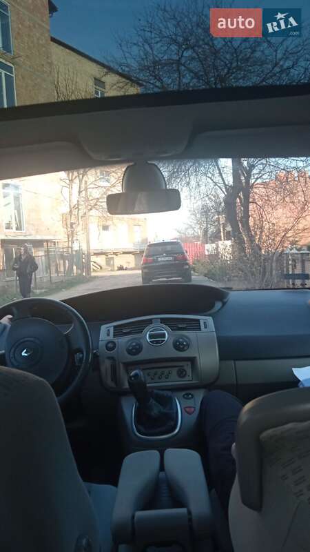 Мінівен Renault Scenic 2006 в Чернівцях