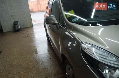 Мінівен Renault Scenic 2009 в 