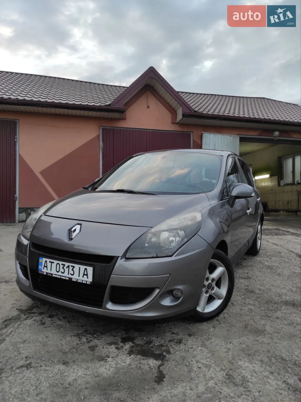 2011 Renault Scenic - мініатюра 17