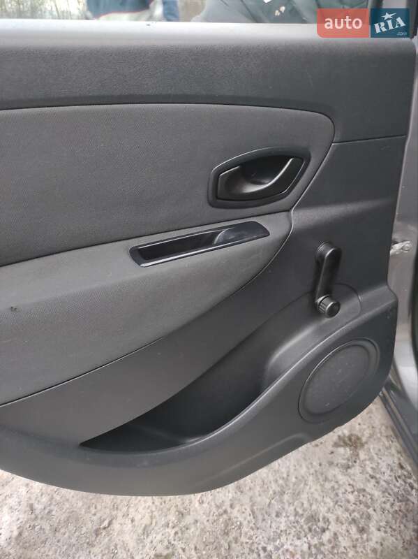 Минивэн Renault Scenic 2011 в Бурштыне